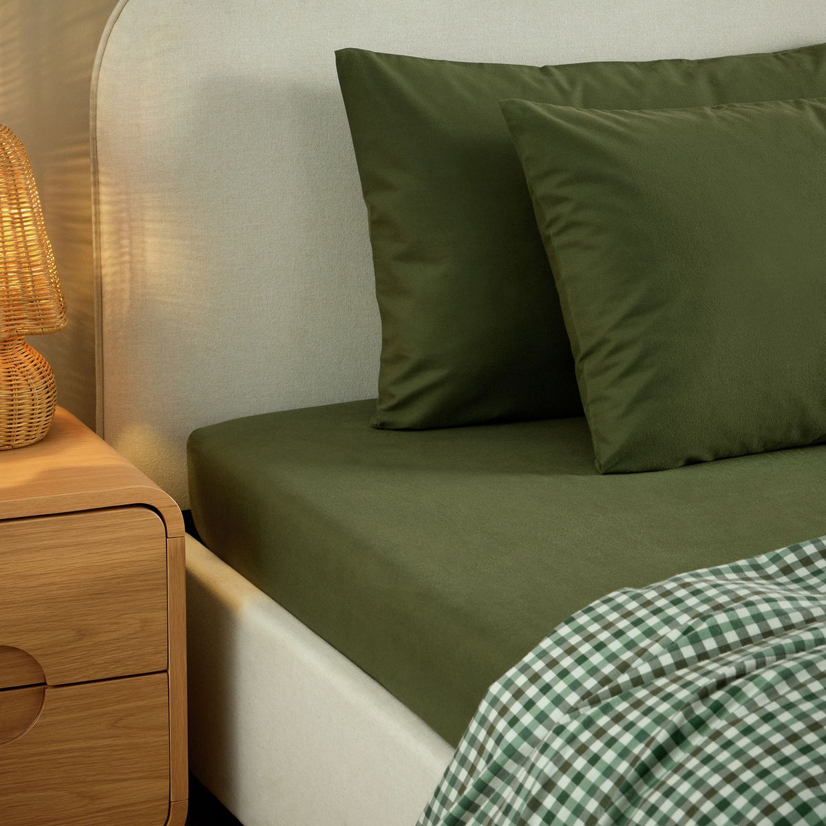 Habitat Cotton Brushed Plain Green Fitted Sheet - Double