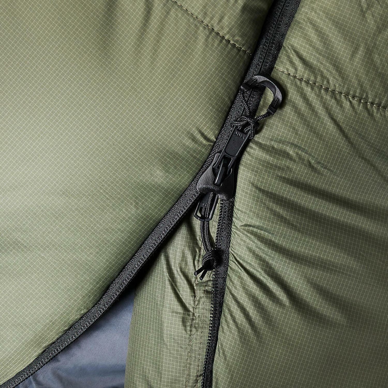 Decathlon MT500 sleeping bag size L - British product