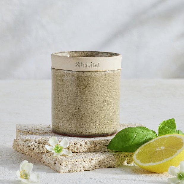 Habitat geranium and basil candle 8cm - British product