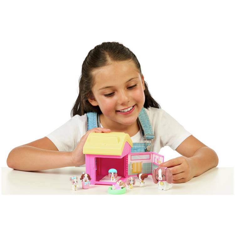 Little Live Pets Mama Surprise Families playset, imported from the UK