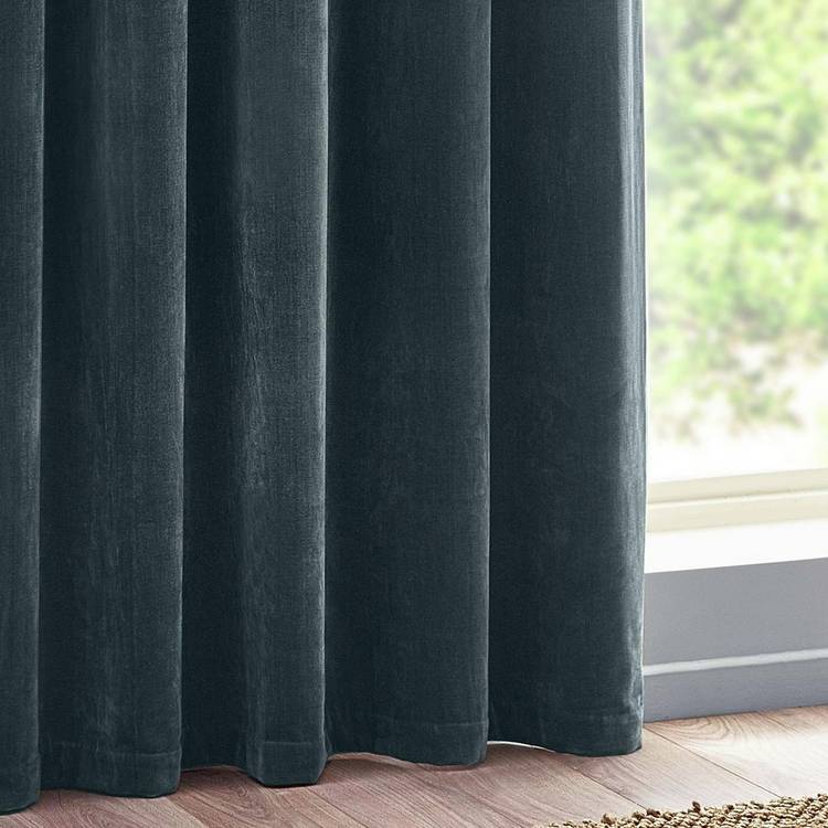 Yard chenille eyelet curtains Marine 117x137cm, UK version