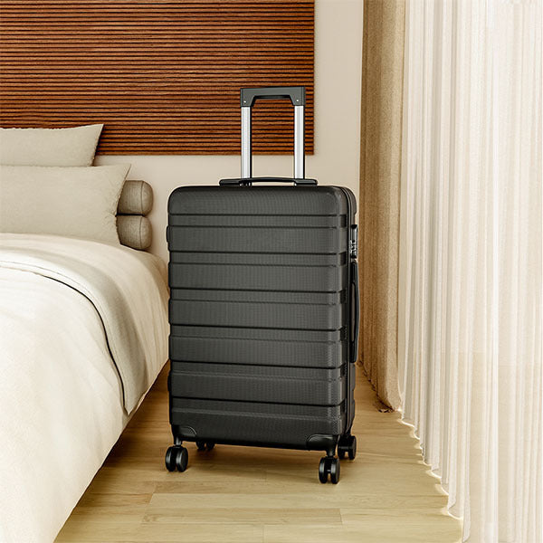 Livingandhome hardshell suitcase 24 inch black, UK version