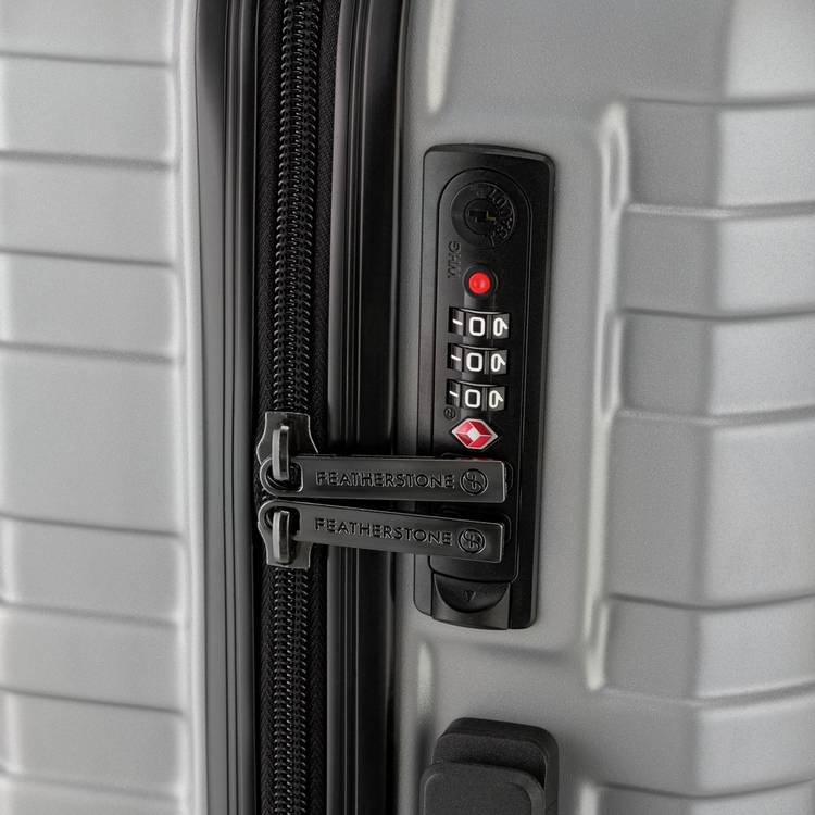 Featherstone 8 wheel hard cabin suitcase silver, imported from the UK