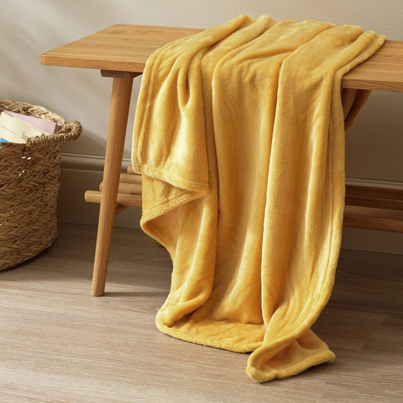 Argos Home Super Soft Fleece Throw - 125x150cm - Mustard
