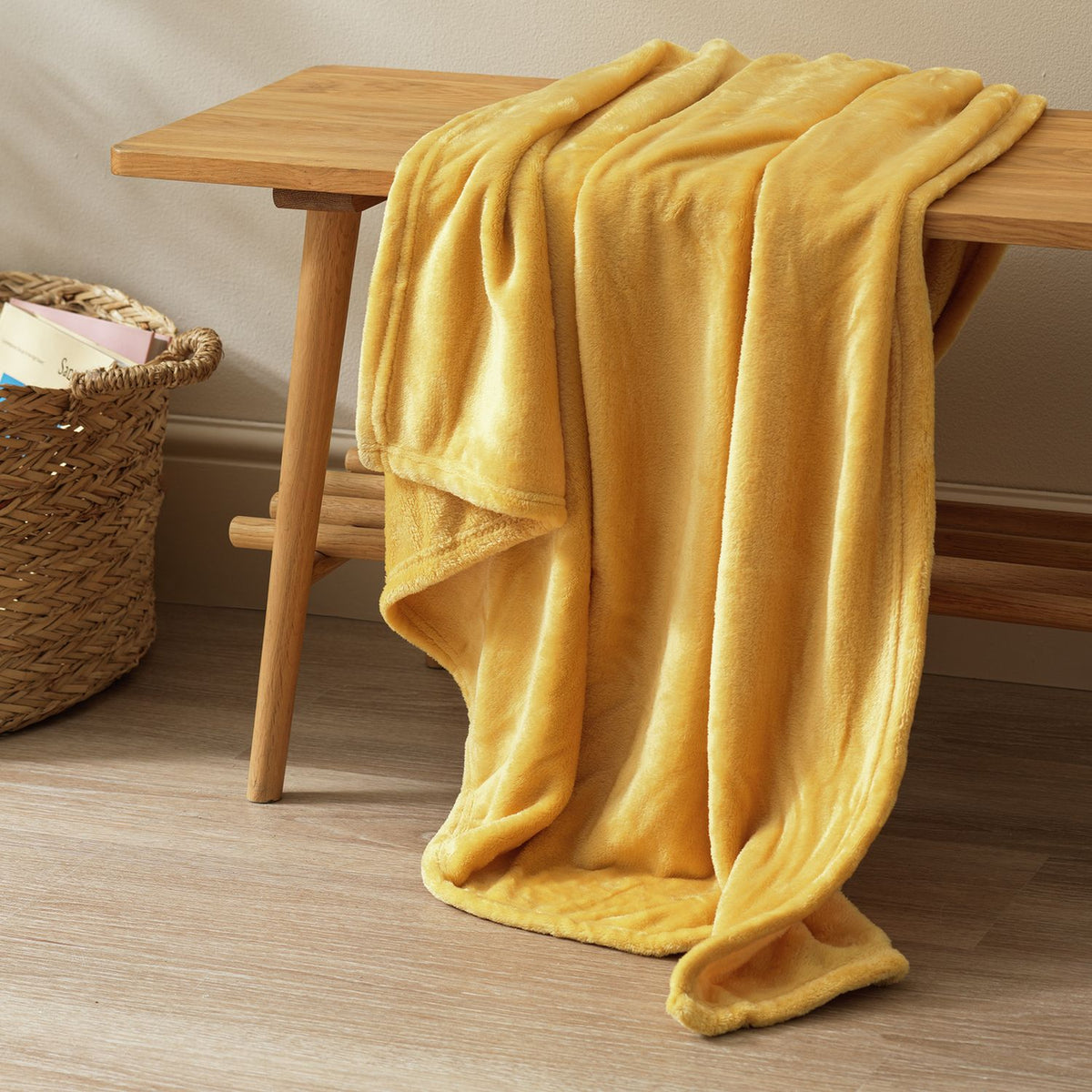 Argos Home Super Soft Fleece Throw - 125x150cm - Mustard