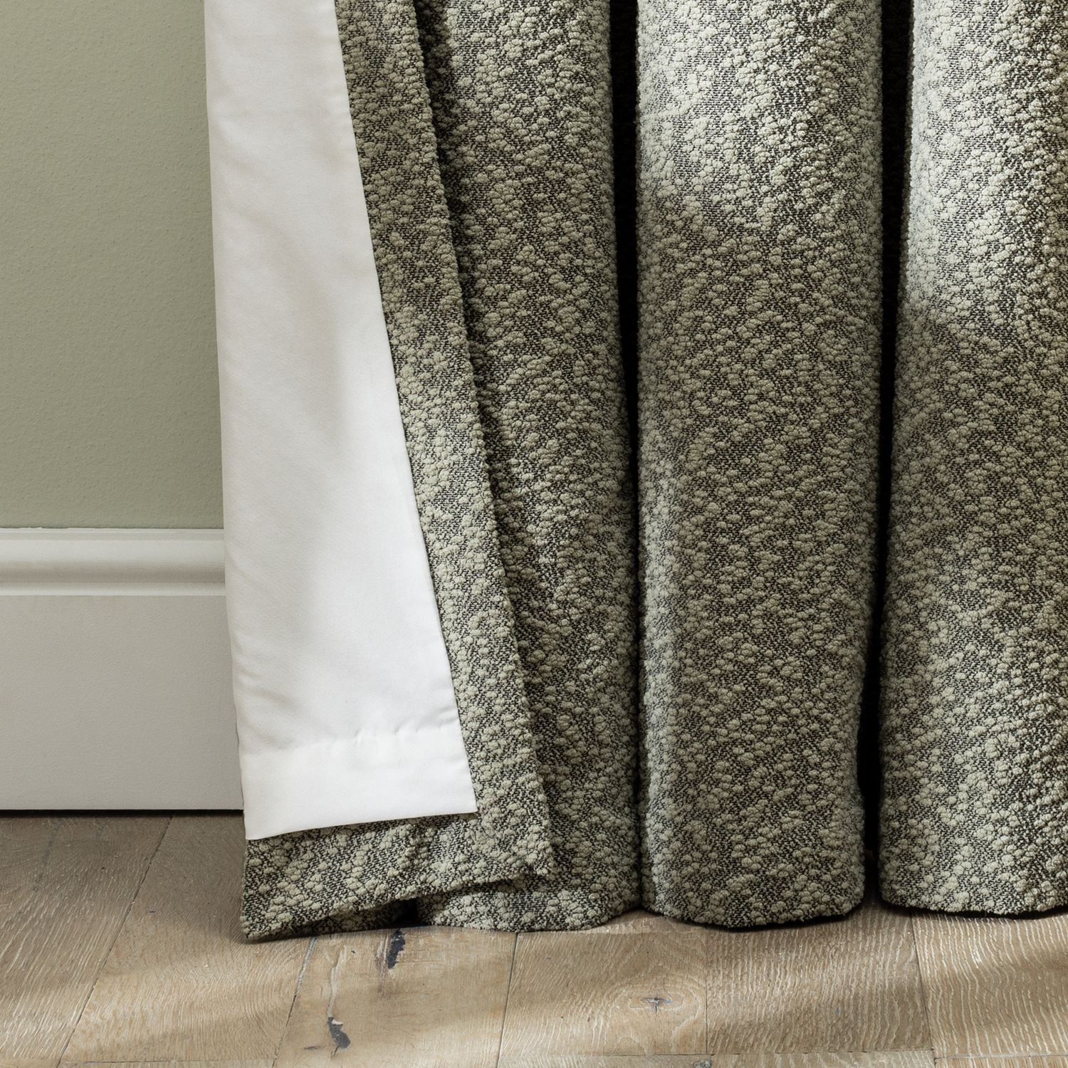Habitat Boucle Blackout Eyelet Curtains - Green - 168x229cm