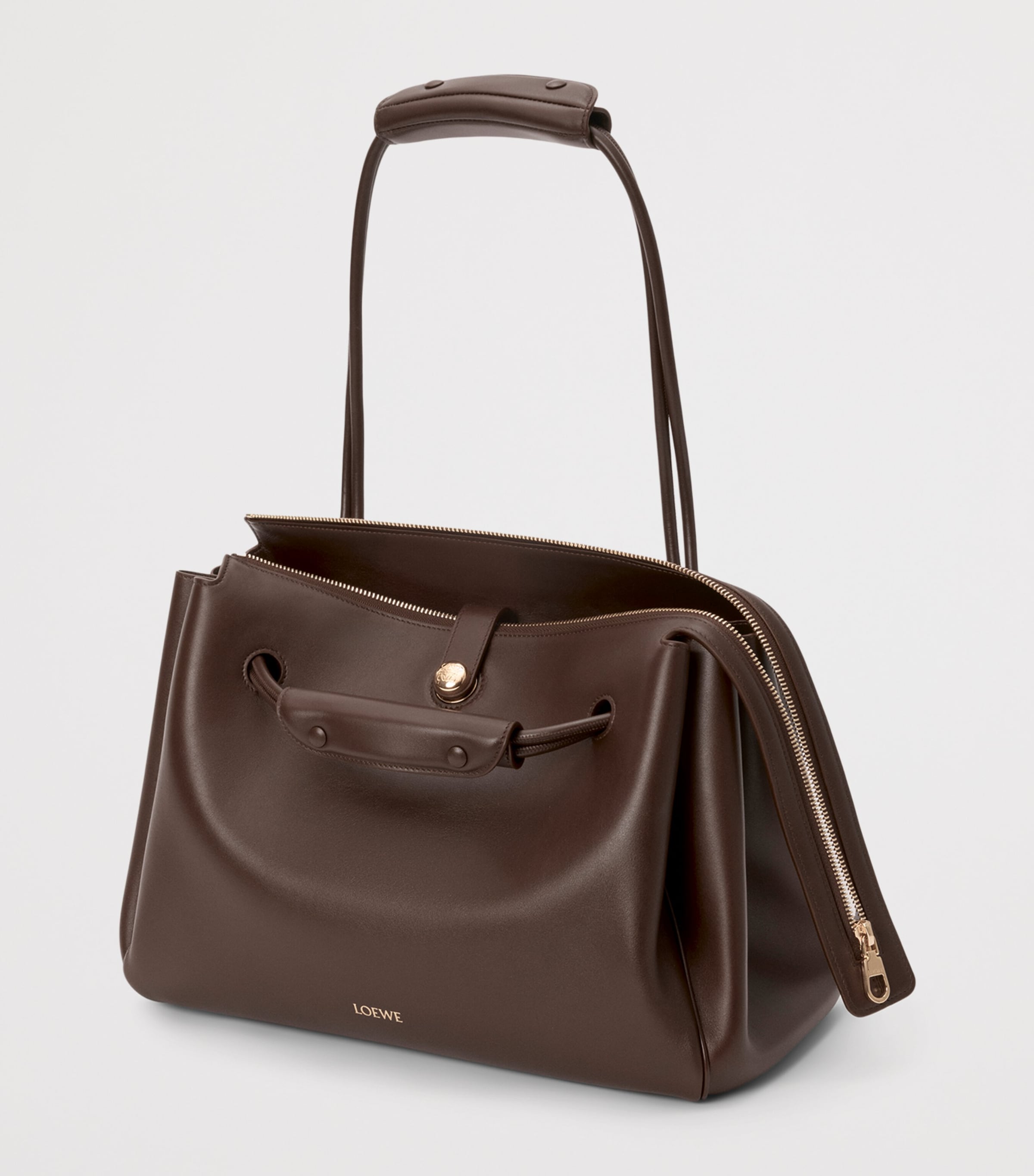 LOEWE grained leather Madrid shoulder bag (British brand)