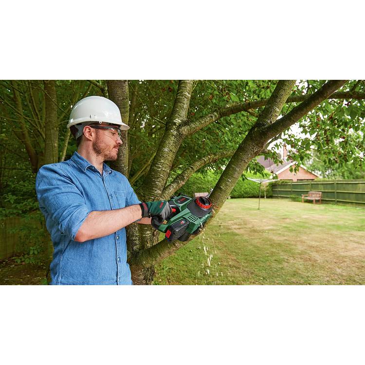 Bosch cordless chainsaw Universal Chain 18, imported from the UK