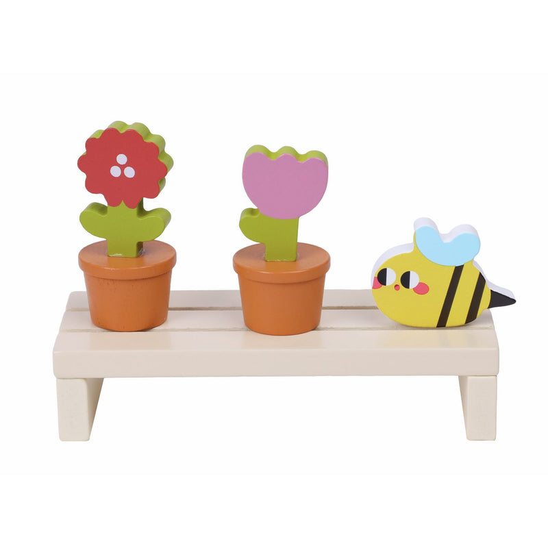 Chad Valley wooden garden house set with figures, UK version