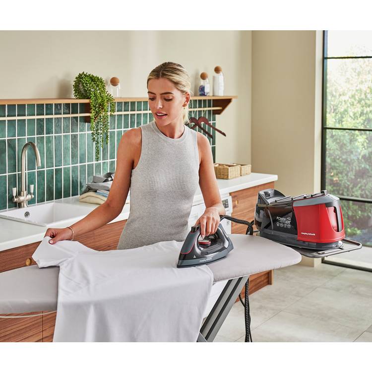 Morphy Richards 332013 steam generator iron autoclean, imported from the UK