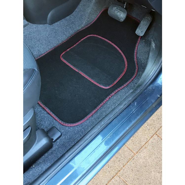 Streetwize carpet car mats black with red trim - British product