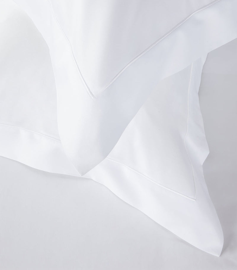 Celso De Lemos Bourdon Super King Duvet Cover 260cm x 220cm - British product