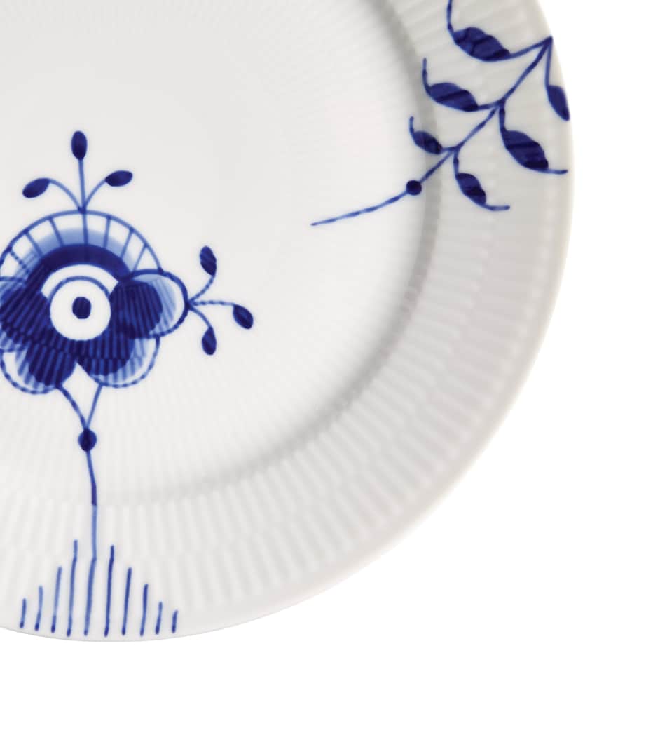 Royal Copenhagen Blue Fluted Mega porcelain plate 27cm, imported from the UK