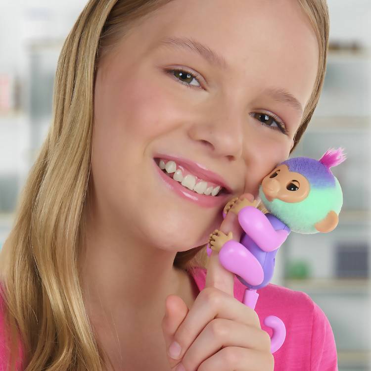 Fingerlings Magic Mood Monkey interactive toy - British product
