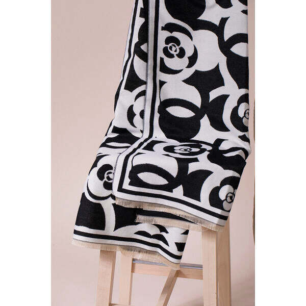 SVNX rose print scarf one size - British product