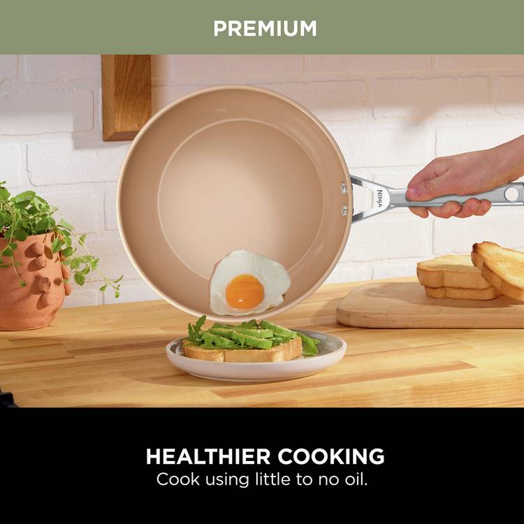 Ninja ceramic pan set 5 piece, UK version