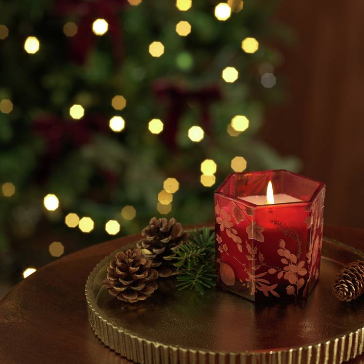 Argos Home boxed Christmas Spice candle in ruby glass, UK version