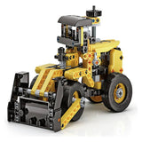 Science Museum Mechanics Bulldozer construction toy set, UK version