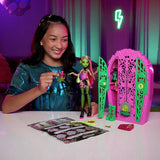 Monster High Skulltimate Secrets Venus doll 32cm (British brand)