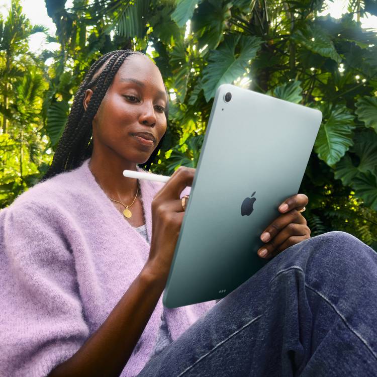 Apple iPad Air 11-inch Purple 1TB - British product