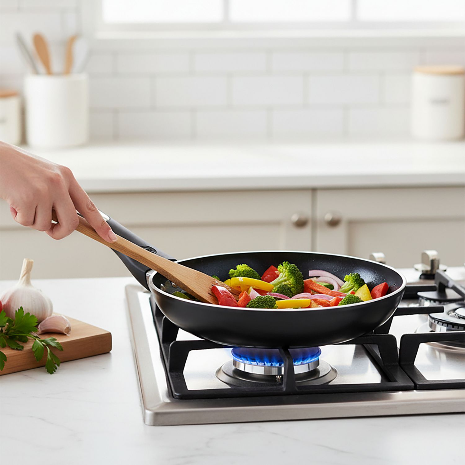 MasterChef non-stick aluminium frying pan set 20-28cm - British product
