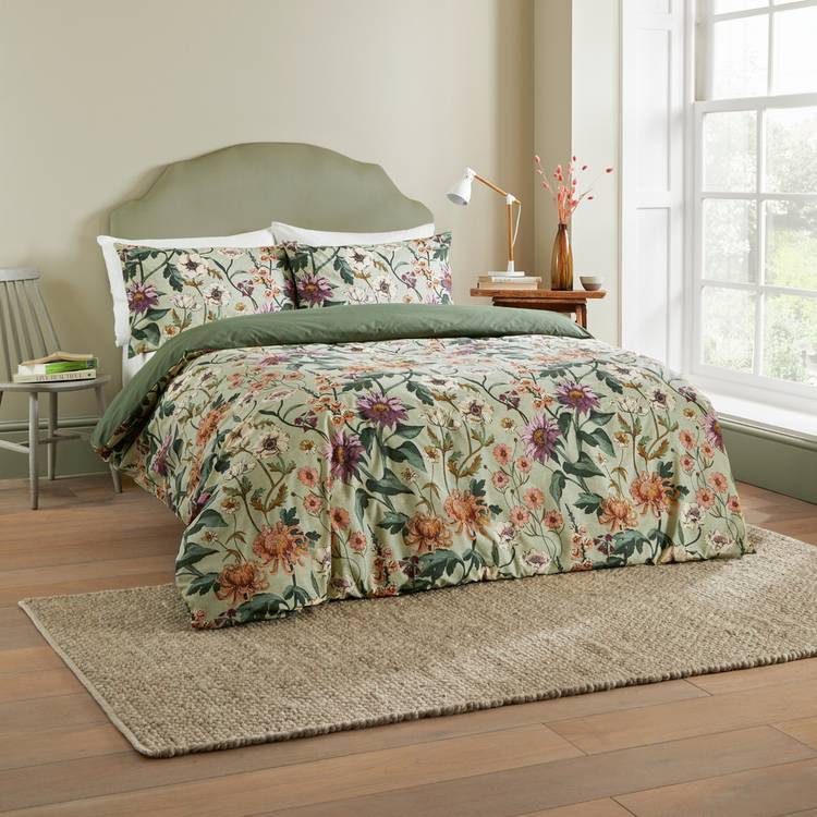 Wylder Wallflower green double bedding set, imported from the UK