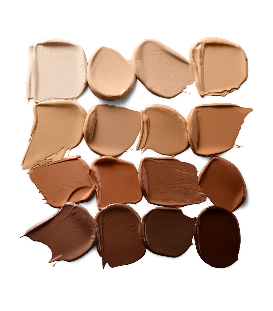 Victoria Beckham Beauty concealer pen (British brand)