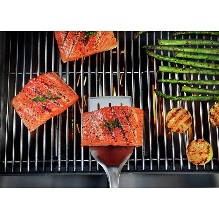 Weber premium tool set spatula and tongs, imported from the UK
