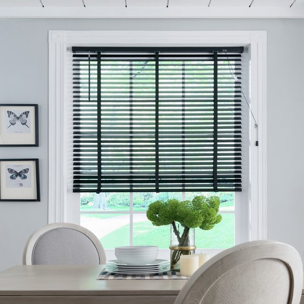 Little Black Book basswood black 50mm Venetian blind 60cm, UK version