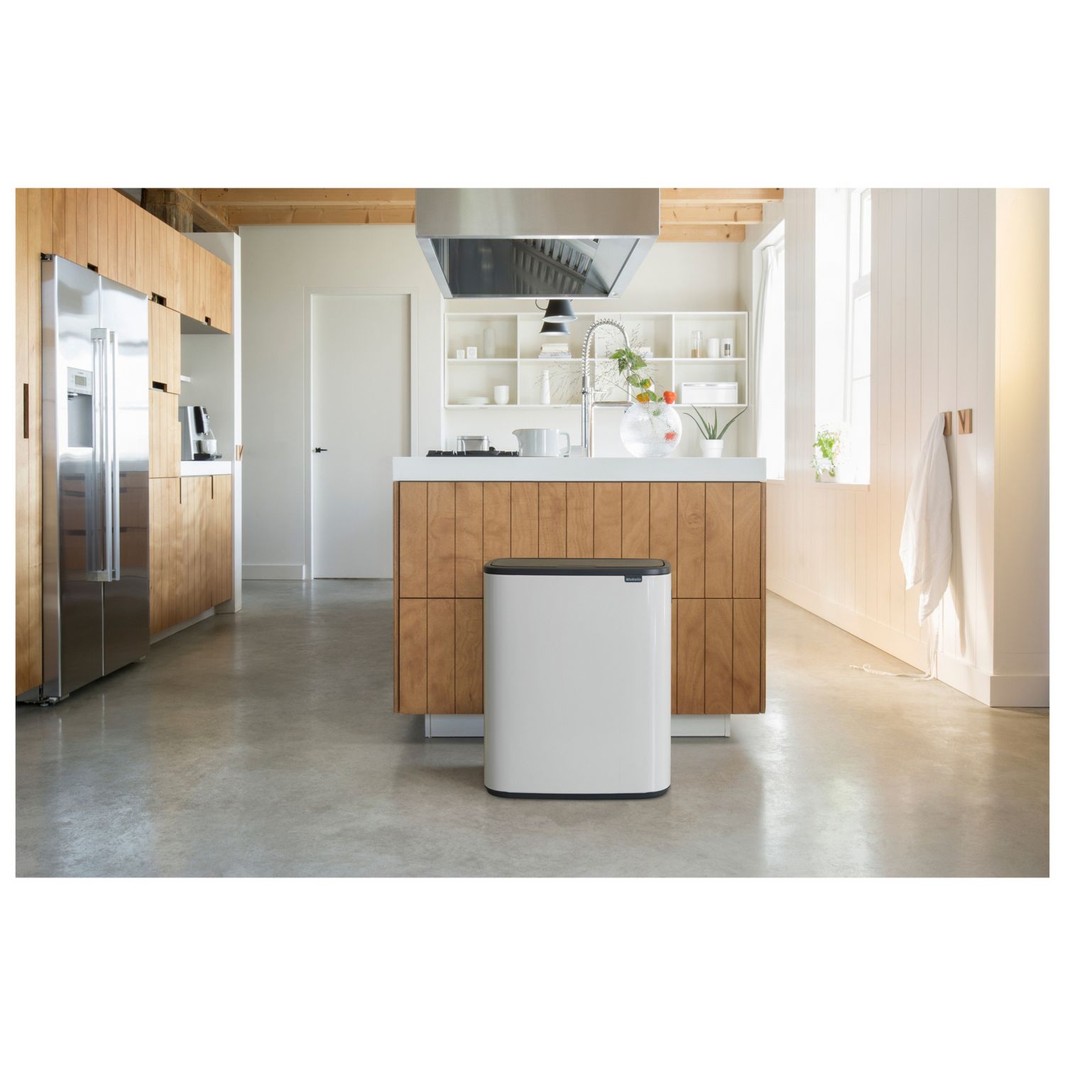 Brabantia 60 litre touch top bin in white (British brand)