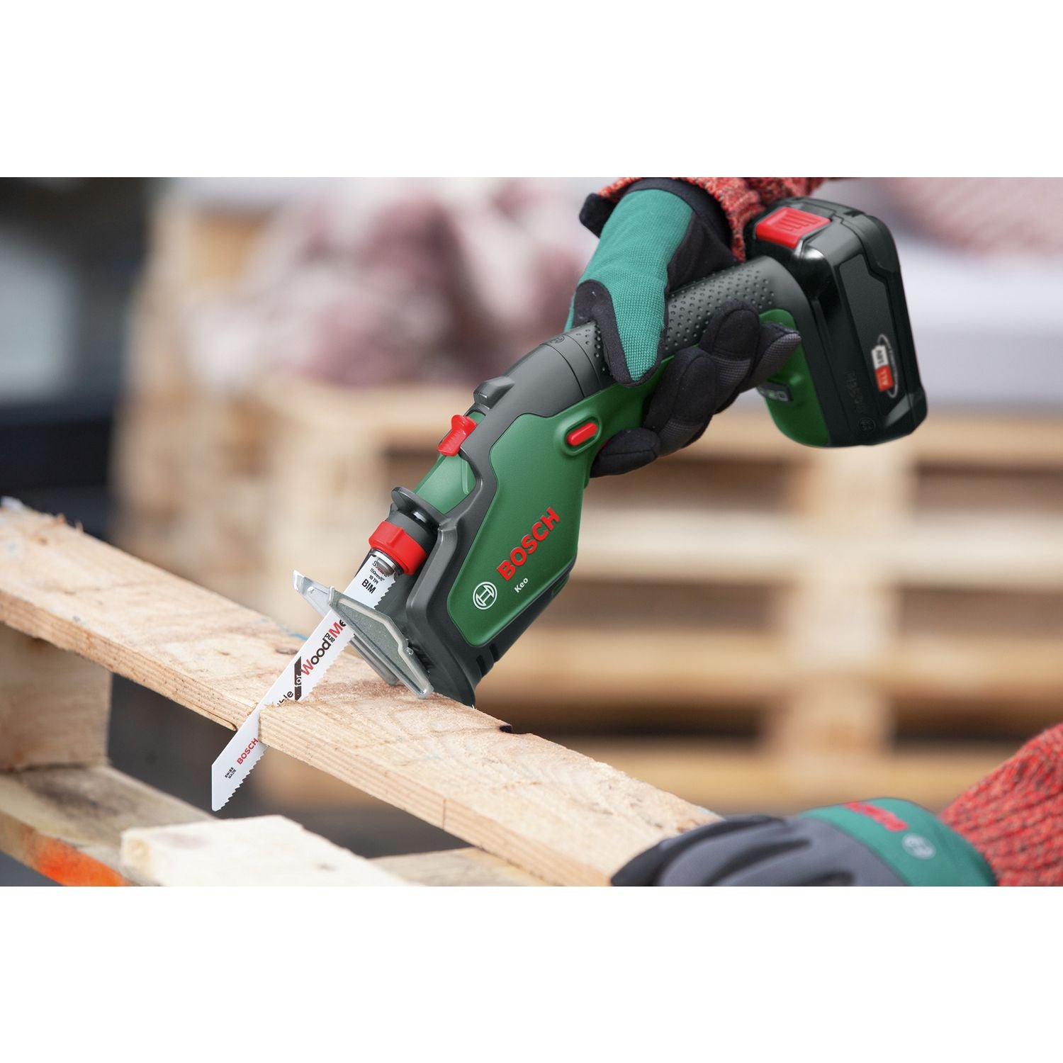 Bosch KEO cordless saw 18V 80mm cutting capacity - British product
