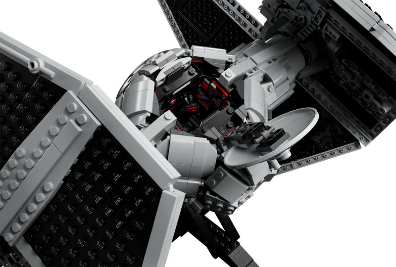 LEGO Star Wars TIE Interceptor 1931 Pieces (British brand)