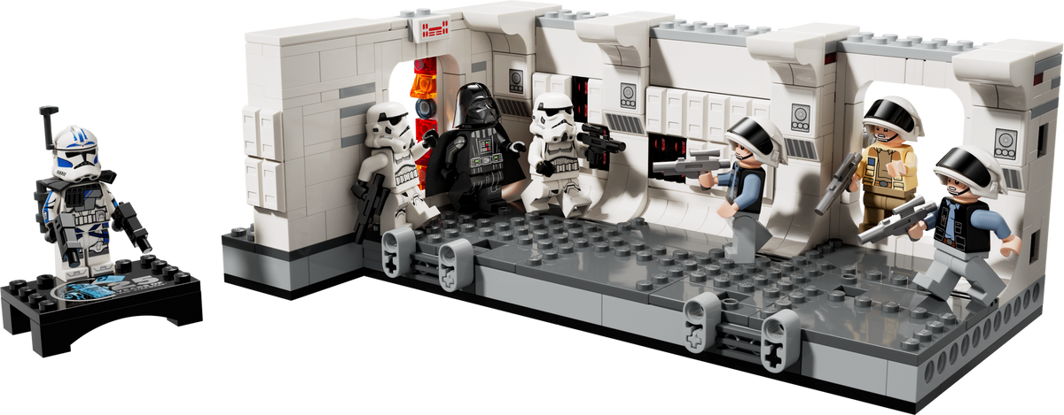 LEGO Star Wars Boarding the Tantive IV 502-piece set - British product