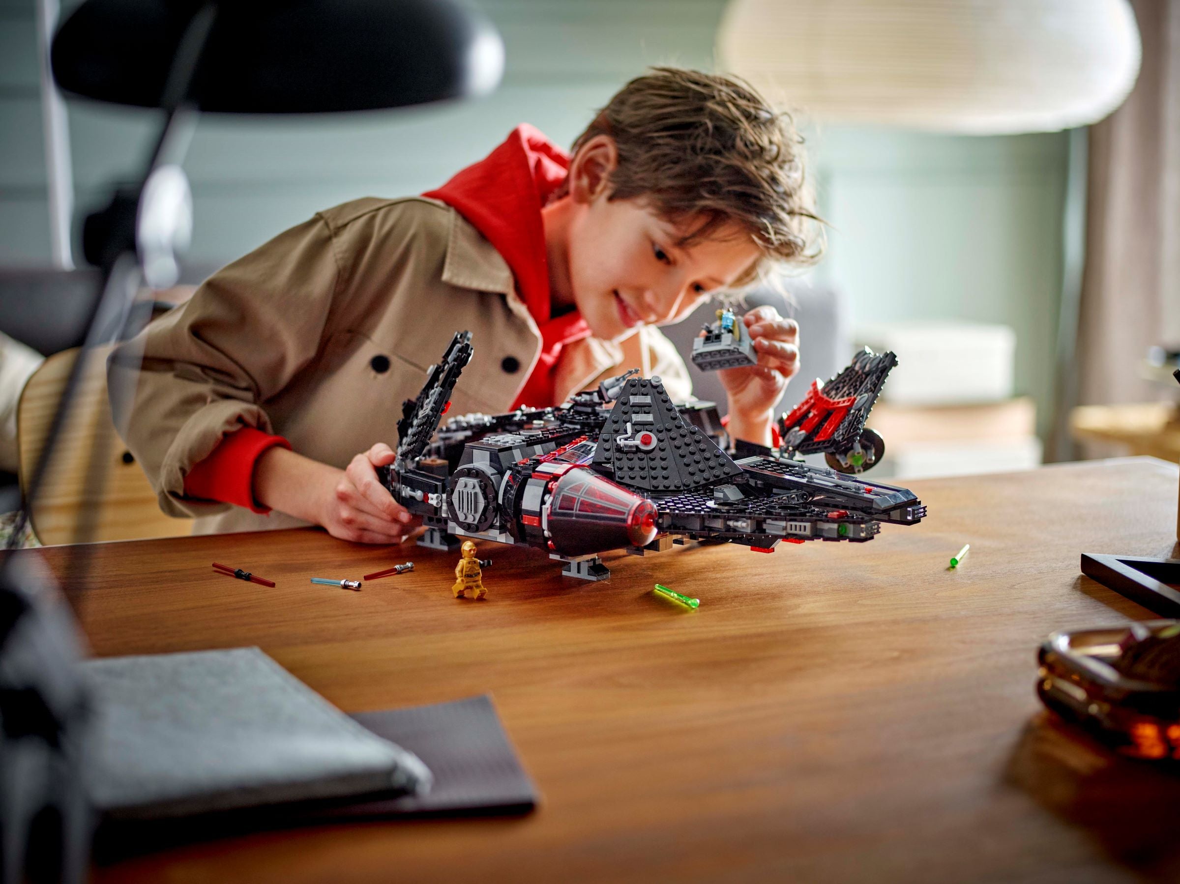 Lego Dark Falcon Star Wars set 1579 pieces (British brand)