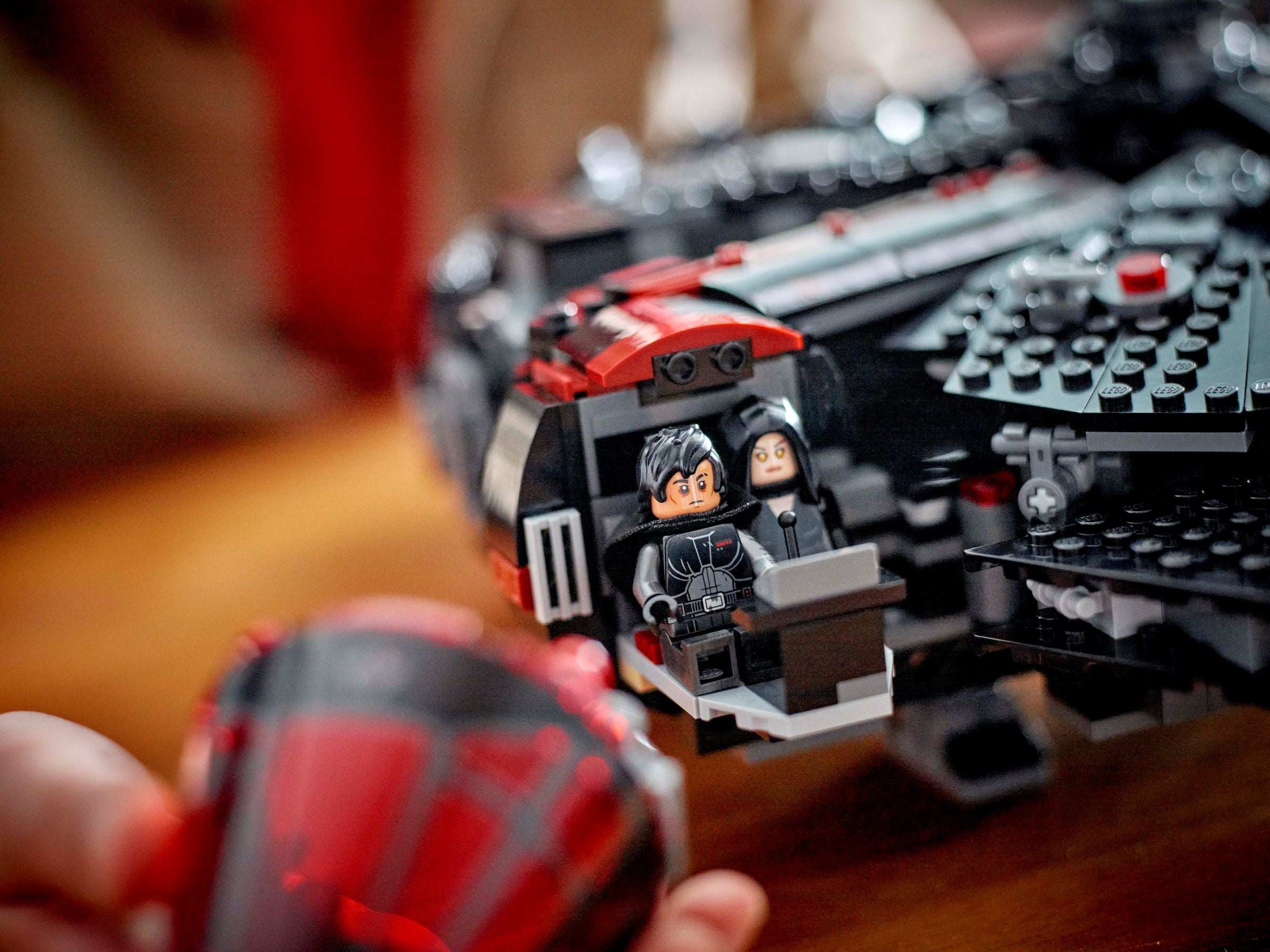 Lego Dark Falcon Star Wars set 1579 pieces (British brand)