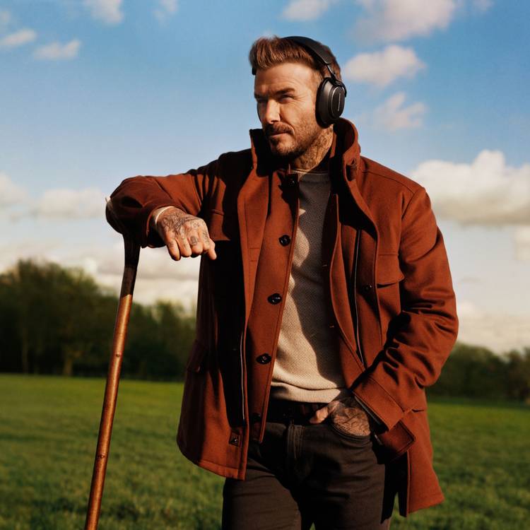 Bowers & Wilkins Px8 S2 wireless headphones black (British brand)