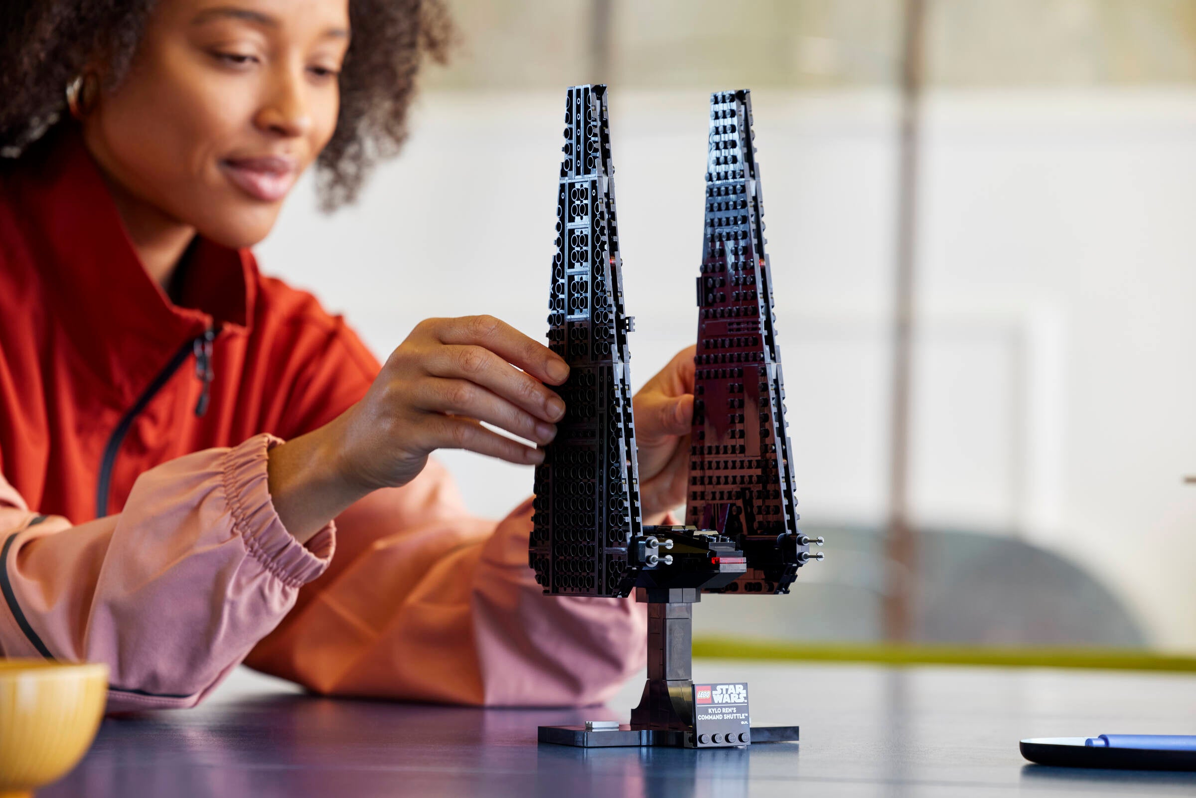 LEGO Star Wars Kylo Ren Command Shuttle 386 Piece, UK version