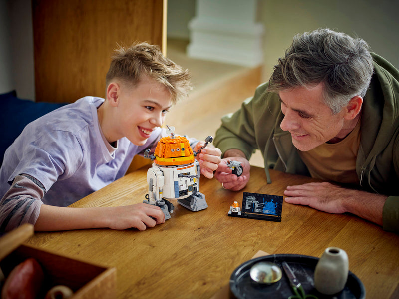 LEGO Chopper Astromech Droid 1039 Piece Building Set - British product