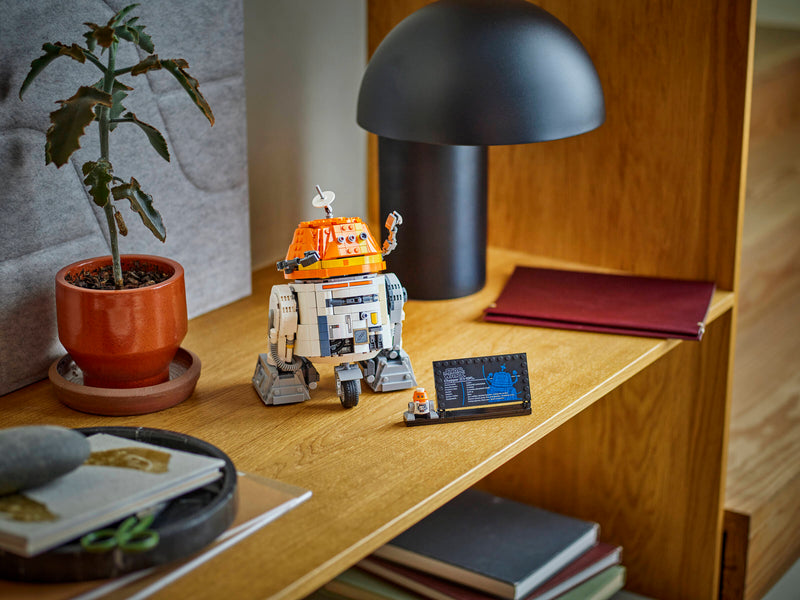 LEGO Chopper Astromech Droid 1039 Piece Building Set - British product