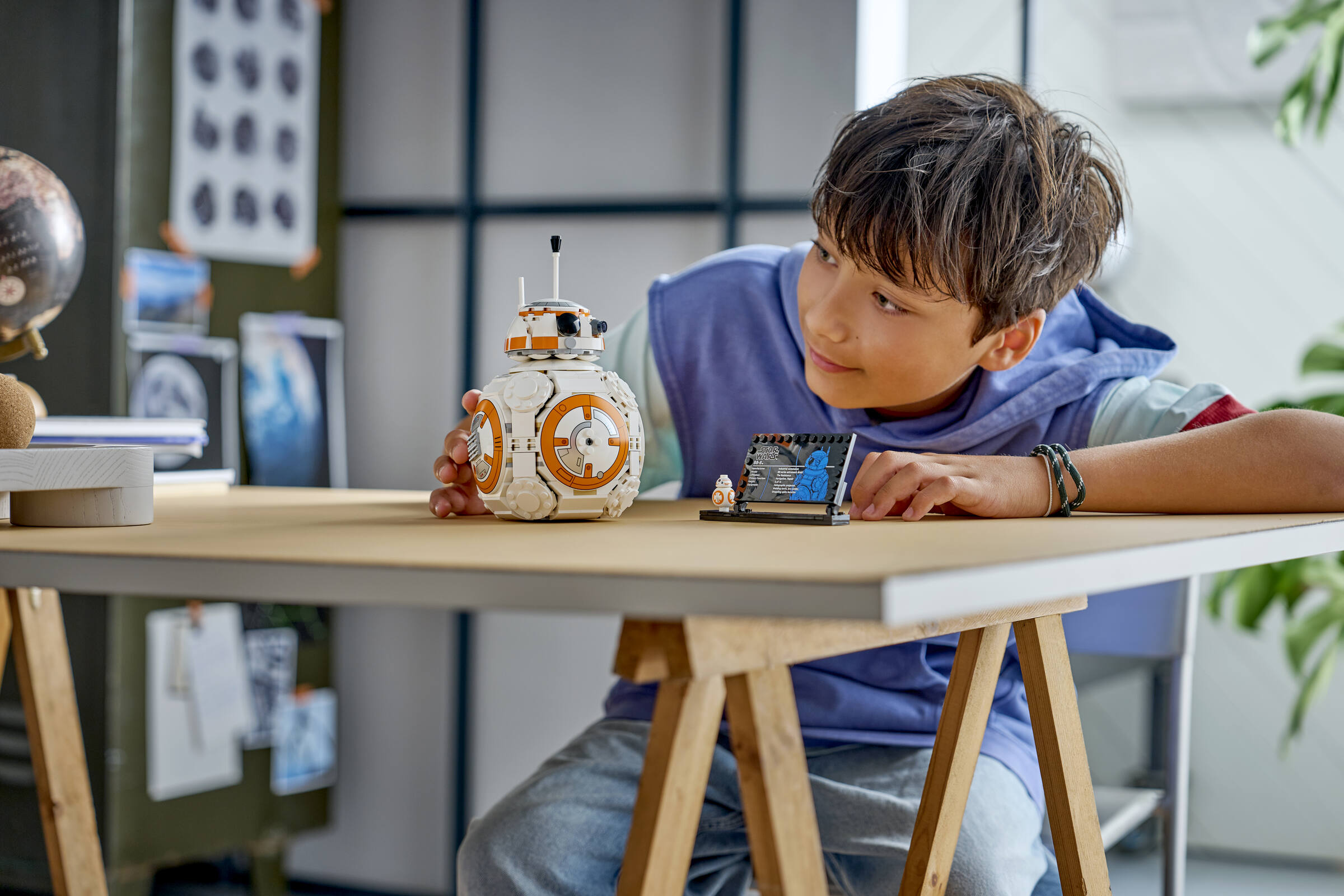 LEGO Star Wars BB-8 Astromech Droid building set, UK version