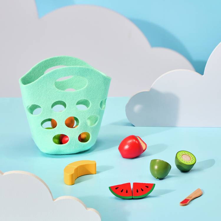 Chad Valley Wooden Fruit Set sliceable toy - British product