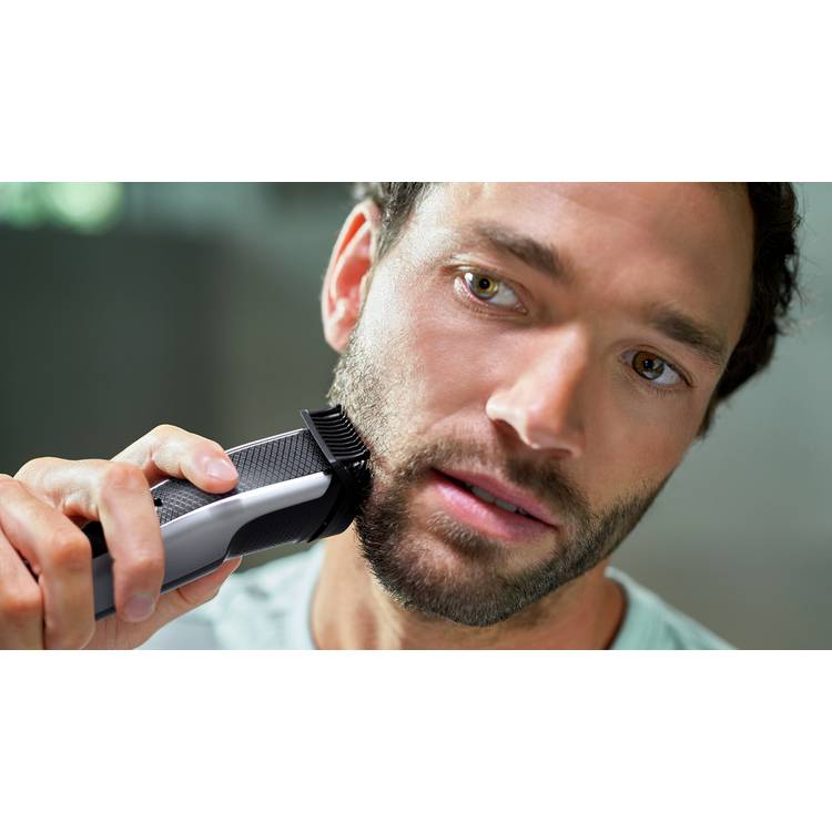 Philips 5000 Series beard trimmer BT5502/13 (British brand)