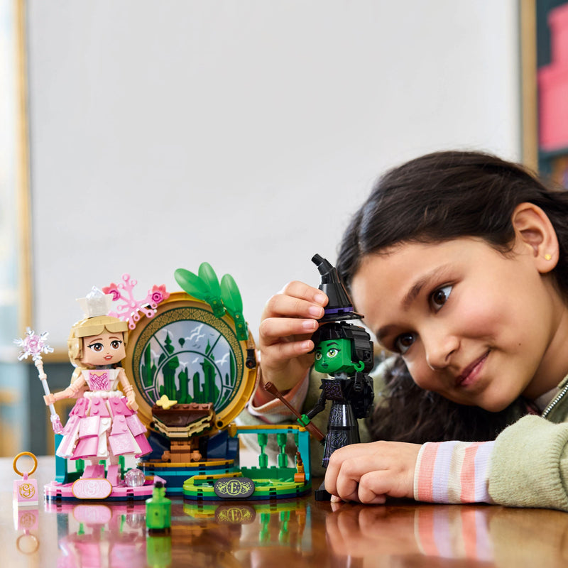 LEGO Wicked Elphaba and Glinda figures 558 piece set - British product