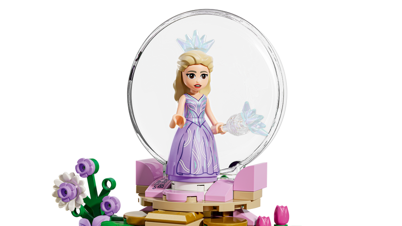 LEGO Building Set Glinda and Elphaba Visit Munchkinland 744 Pieces, UK version