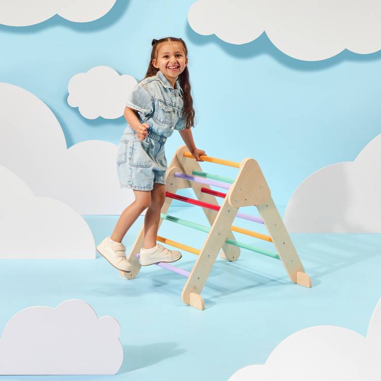 Chad Valley wooden climbing triangle - British product
