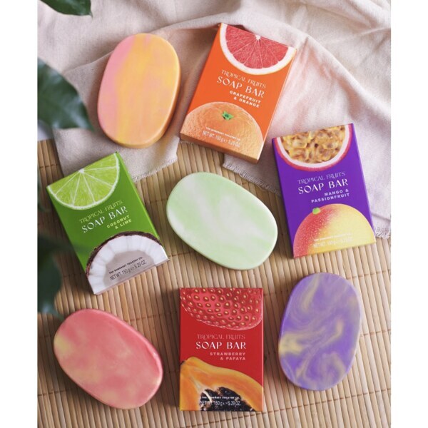 Glycerine Soap Bar Strawberry and Papaya 150g (British brand)