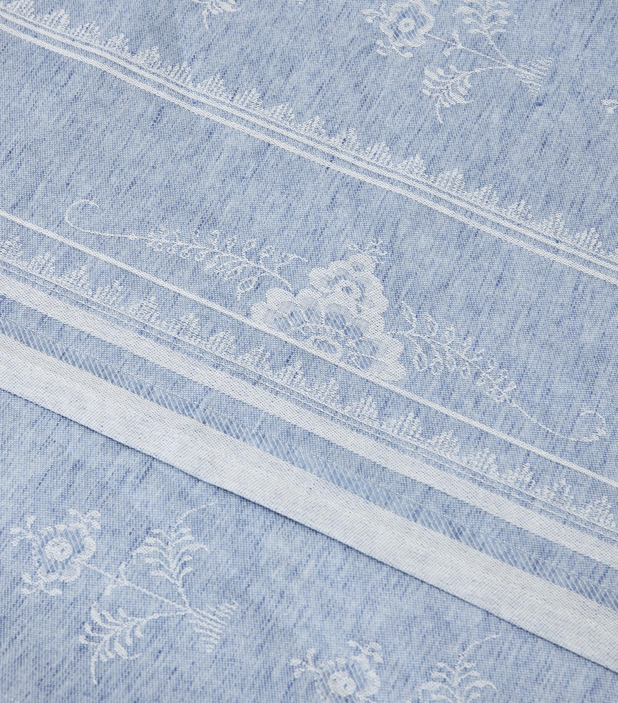 Royal Copenhagen Jacquard Heritage tablecloth 145cm x 320cm, imported from the UK