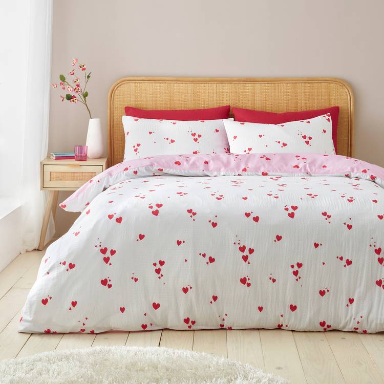 Catherine Lansfield seersucker heart bedding set single (British brand)