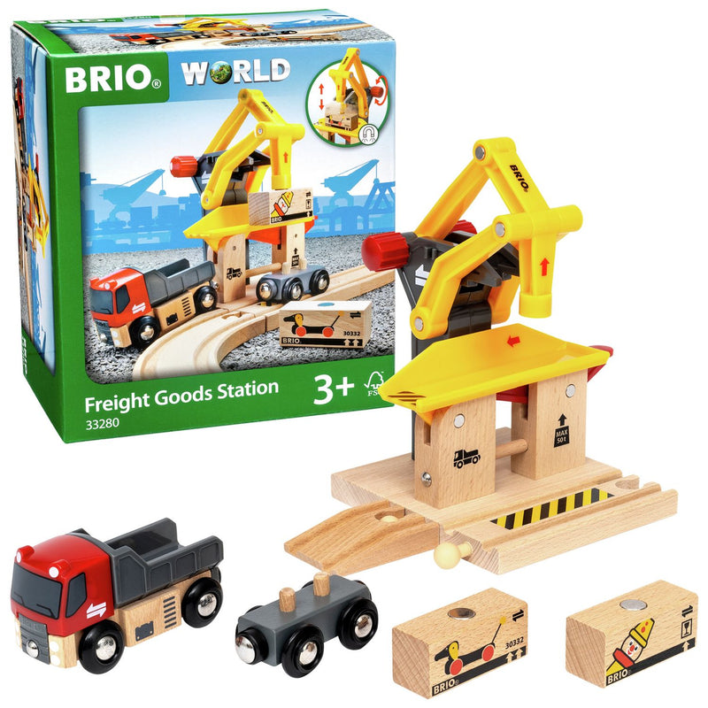 BRIO freight station magnetic cargo loading (British brand)