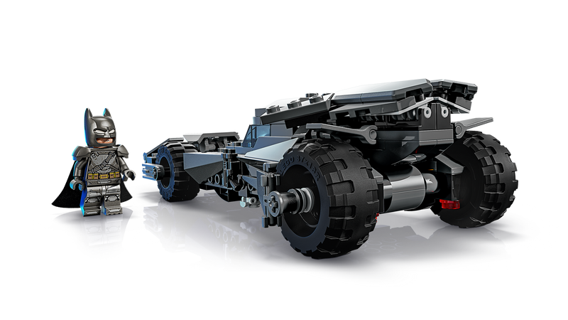 LEGO Batman v Superman Batmobile building set 220 pieces - British product